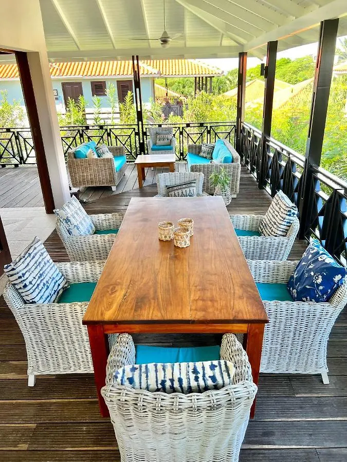 Vrijstaande Bb Beach Villa Azure Blue Bay Curacao