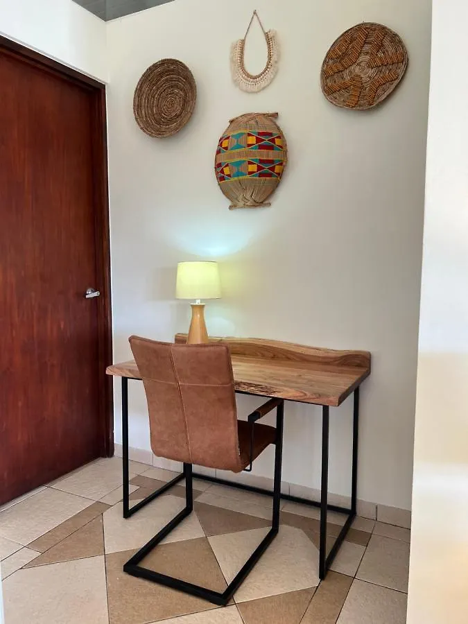 Vrijstaande Bb Beach Villa Azure Blue Bay 0*,